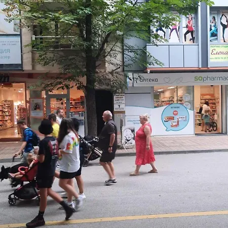 студио комфорт в центъра на град 桑丹斯基