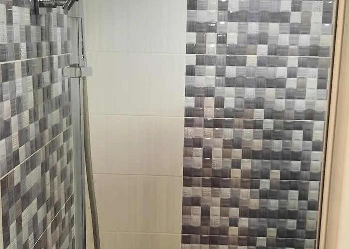 студио комфорт в центъра на град * Сандански